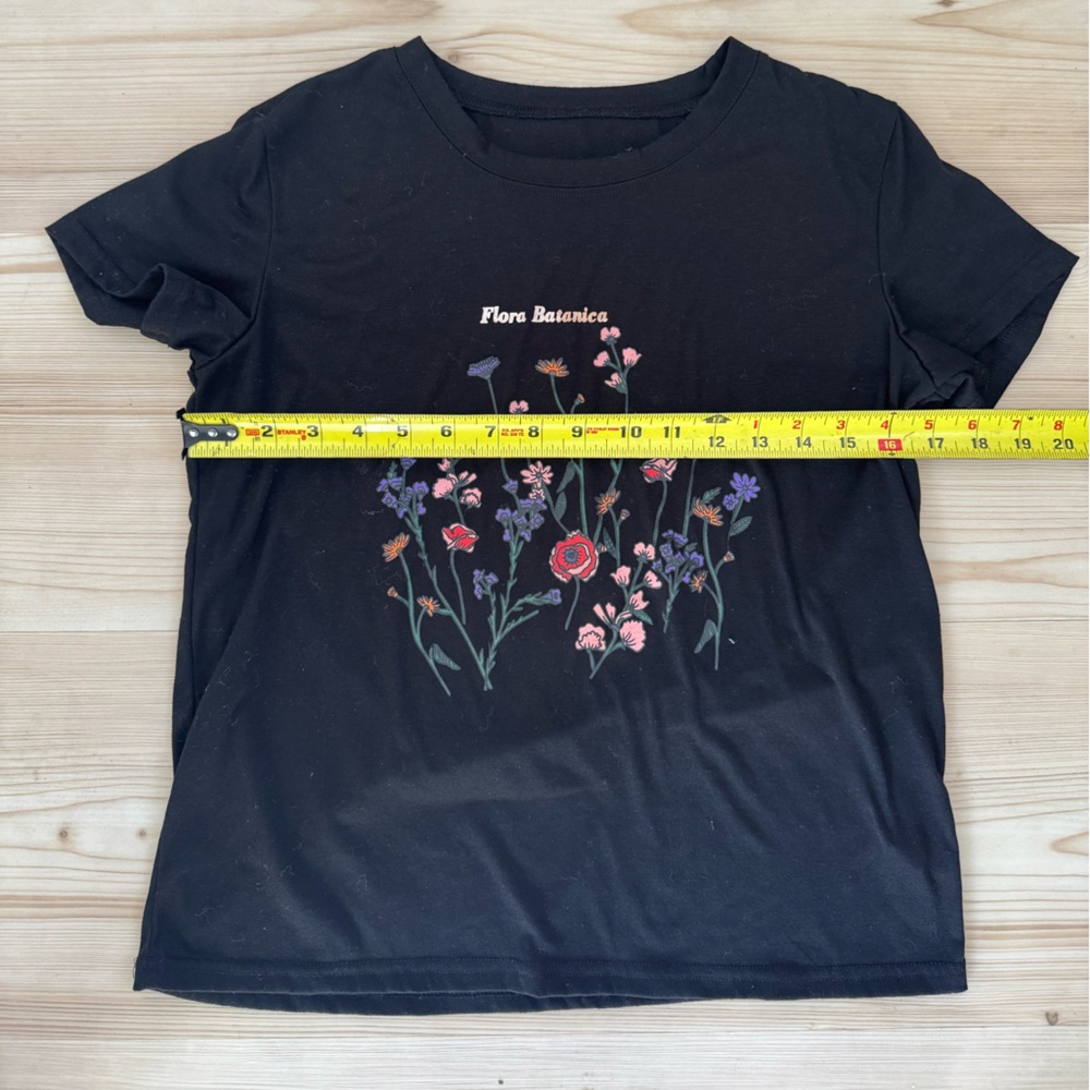SHIEN women’s S floral tee